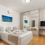 Maestro Opatija Riviera *